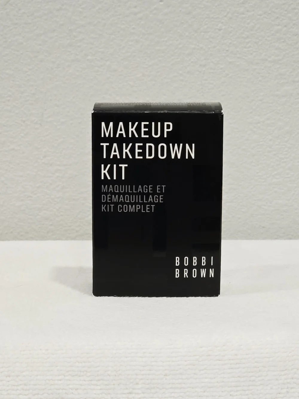 Bobbi Brown Makeup Takedown Kit With Mascara, Lip Gloss And Make-Up Remover